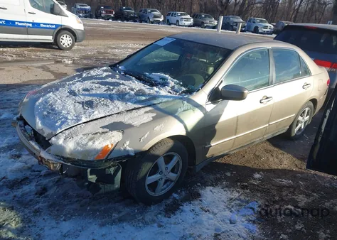 2004 Honda Accord 2.4 Lx from USA, damaged, VIN 1HGCM56384A153615